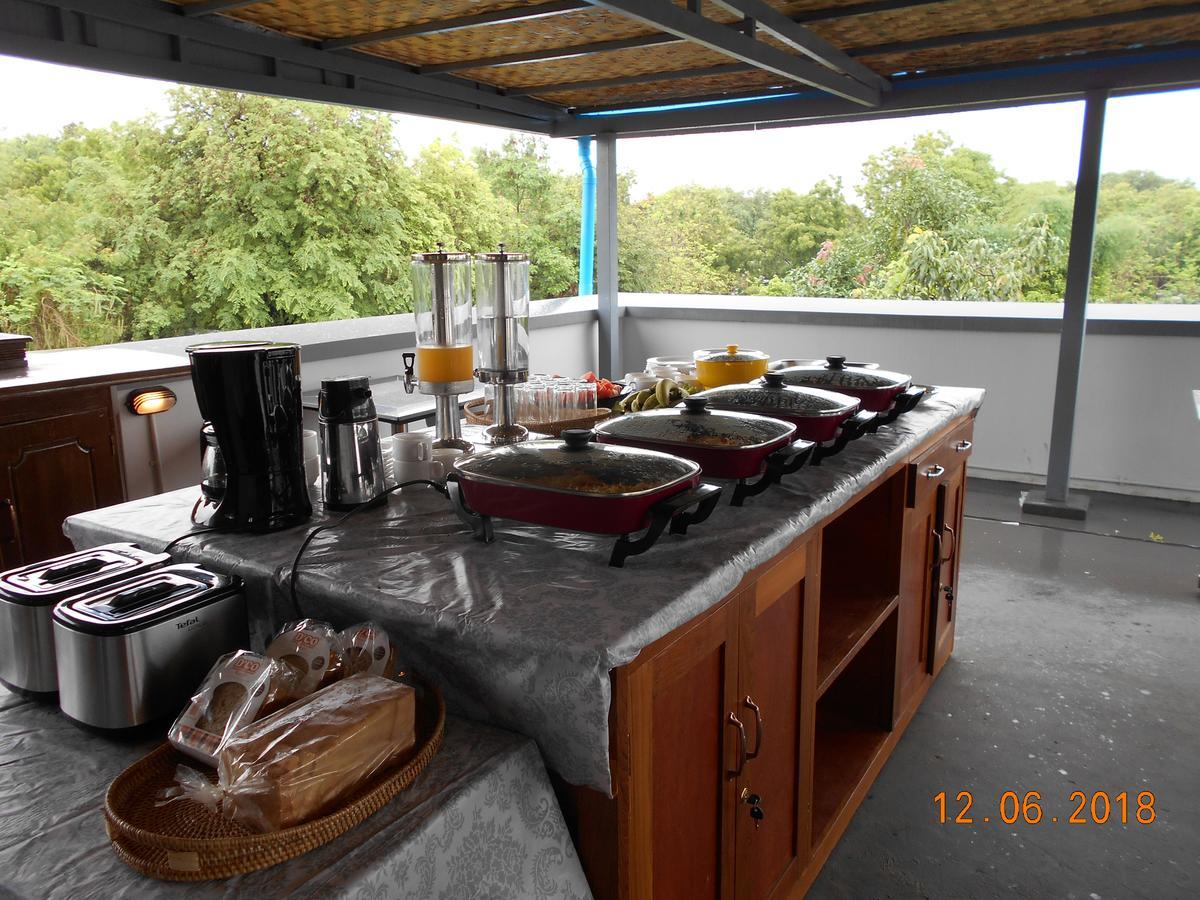 Morning Star Guesthouse Nyaung-U Exteriör bild
