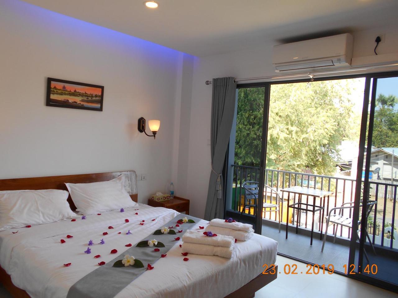 Morning Star Guesthouse Nyaung-U Exteriör bild