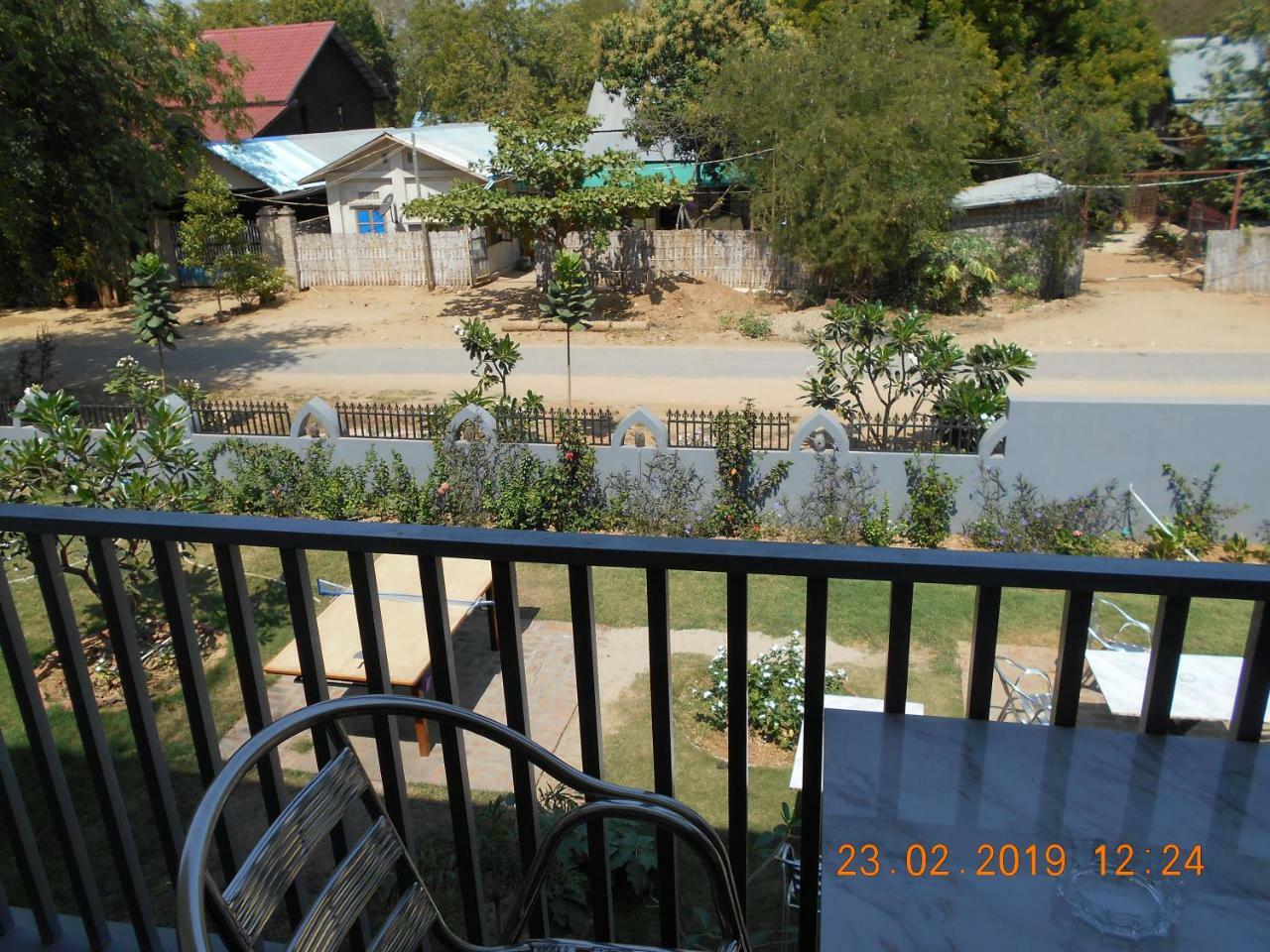 Morning Star Guesthouse Nyaung-U Exteriör bild
